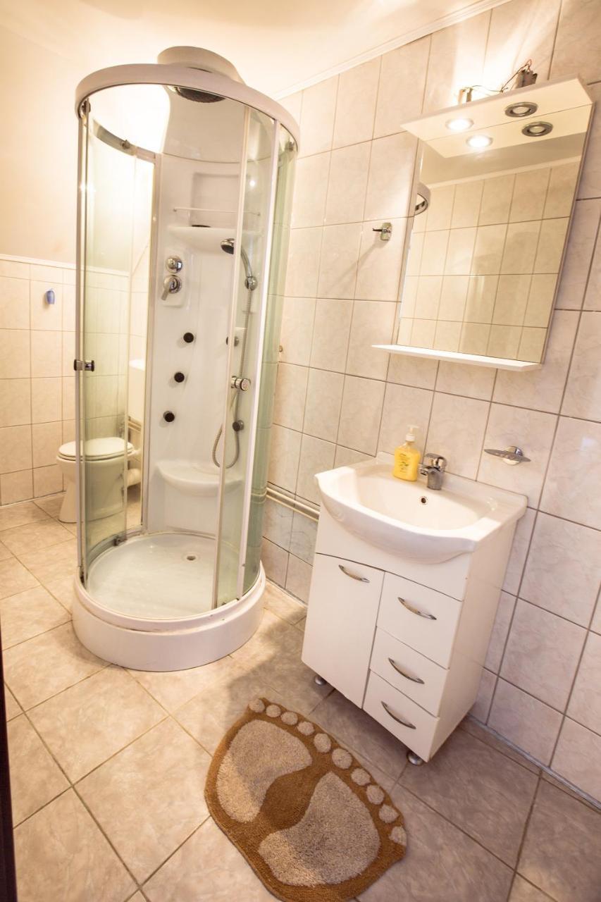 Pensiunea Beltina Răşinari Extérieur photo